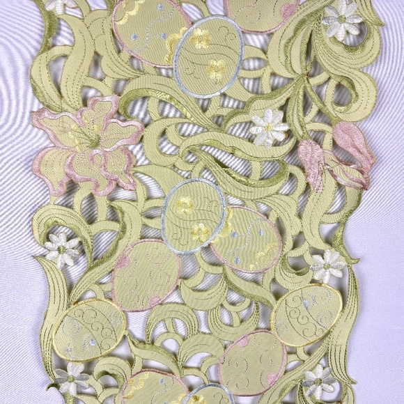 Bella Lux Fine Linens Embroidered Cutwork Table Runner Easter Spring 12 X 66 - Picture 3 of 8